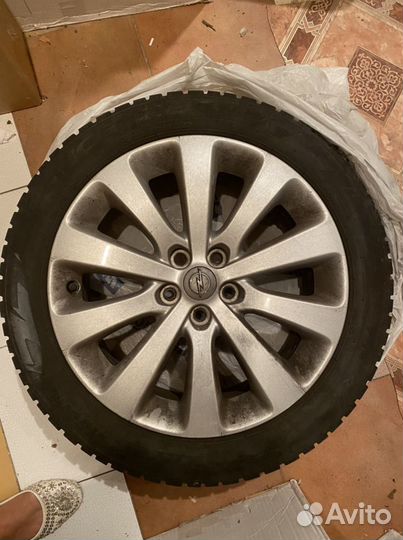 R17 Pirelli Ice Zero 215/50, PCD 5x105 DIA 38