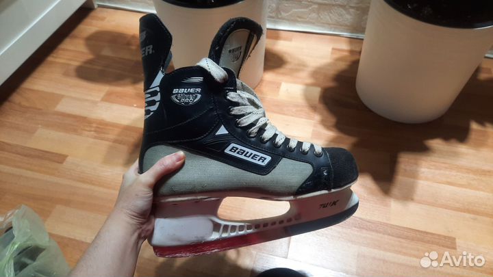 Коньки Bauer, 42 размер