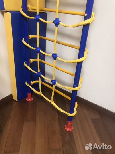 Спортивная стенка Веселый непоседа