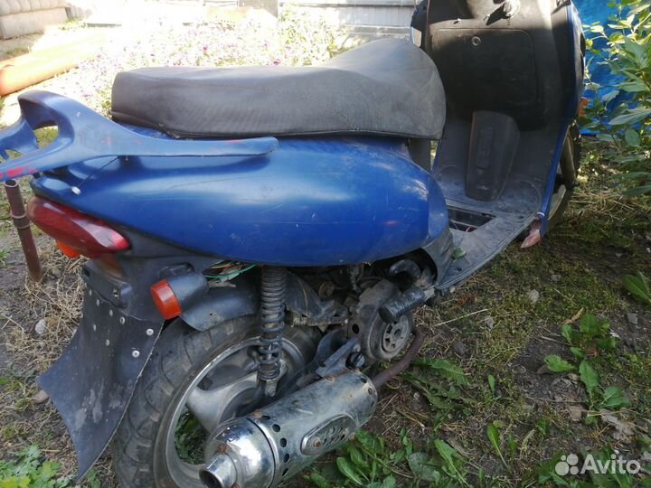 Скутер Рейсер Санита нт 50