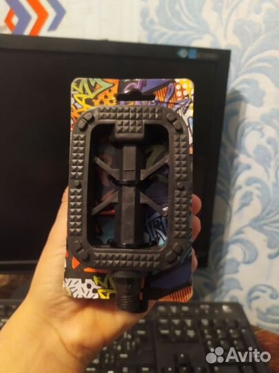 Педали для велосипеда