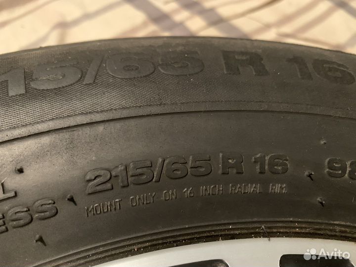 R16 Continental ContiPremiumContact 2 215/65, PCD 5x114.3 DIA 66.1