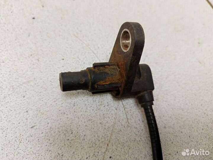 Датчик ABS передний Ниссан