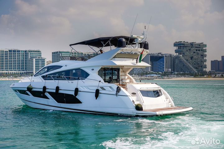 Моторная яхта Sunseeker Manhattan 65 (015)