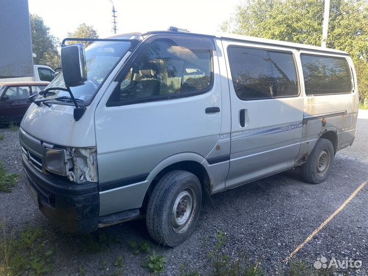 Toyota hiace