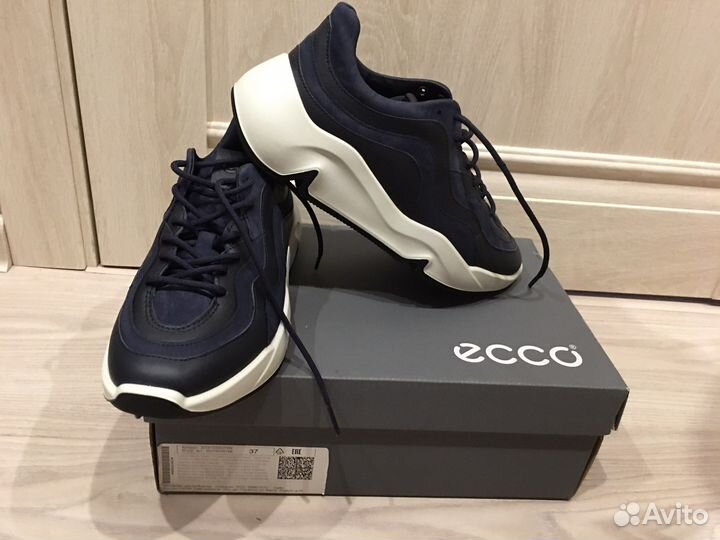 Кроссовки ecco 37 новые