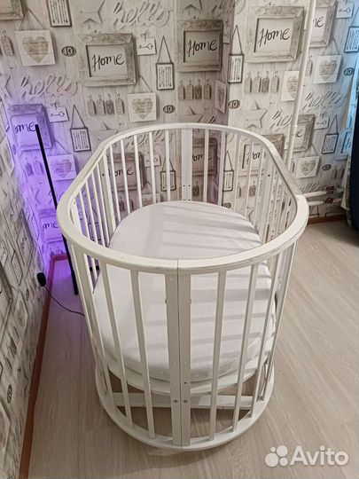 Детская овальная кровать