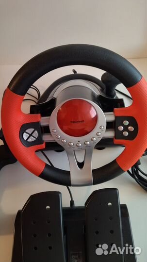 Игровой руль с педалями techno