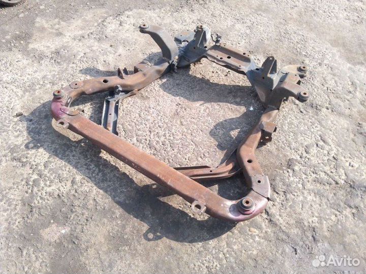 Подрамник Opel Vectra B