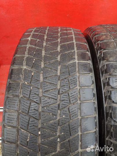 Bridgestone Blizzak DM-V1 225/65 R17