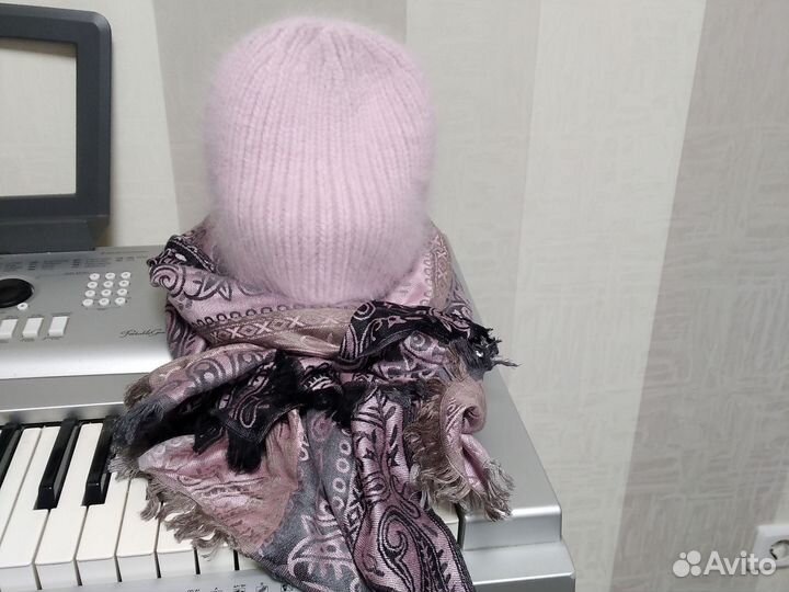 Шапка женская демисезонная, зимняя