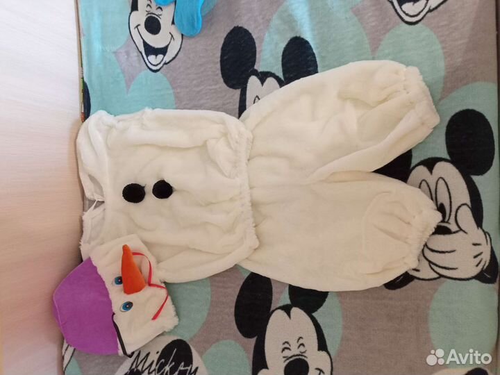 Костюмы детские на новый год 6 штук