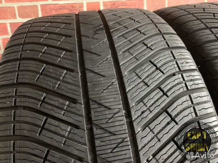 Michelin Pilot Alpin 5 SUV 305/35 R21 и 275/40 R21 109V