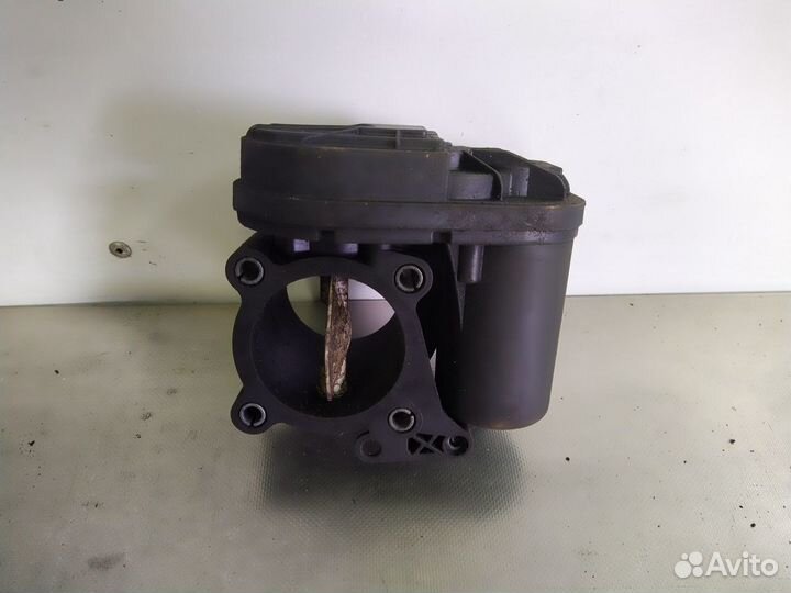 Дроссельная заслонка 3,6 дизель Range Rover Vogue