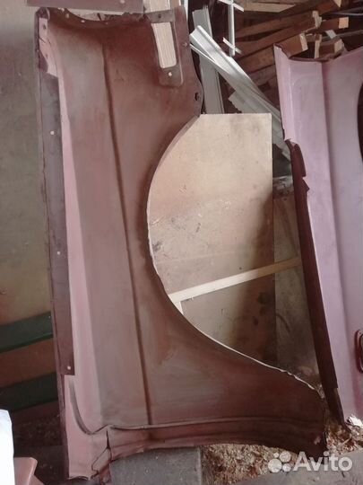 Крылья на газ 24