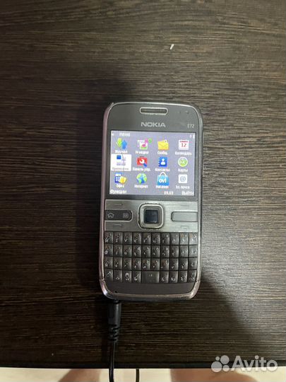 Nokia E72