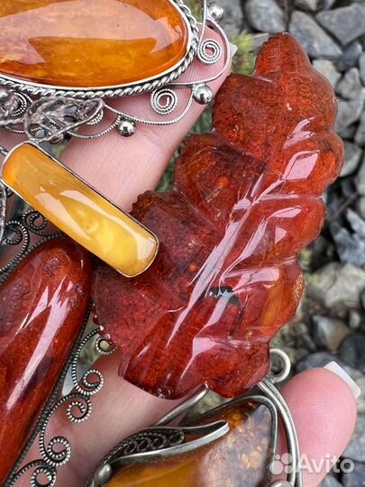 Янтарь природный желток натура брошь,кулон