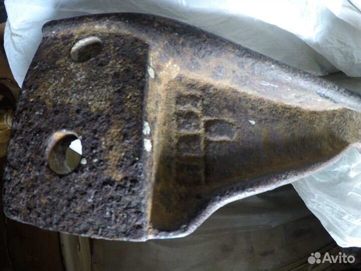 Артефакт - предмет трудакрестьян приНиколае1ом,2ом