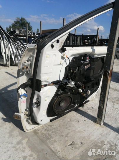 Дверь передняя правая Mazda 6 GG