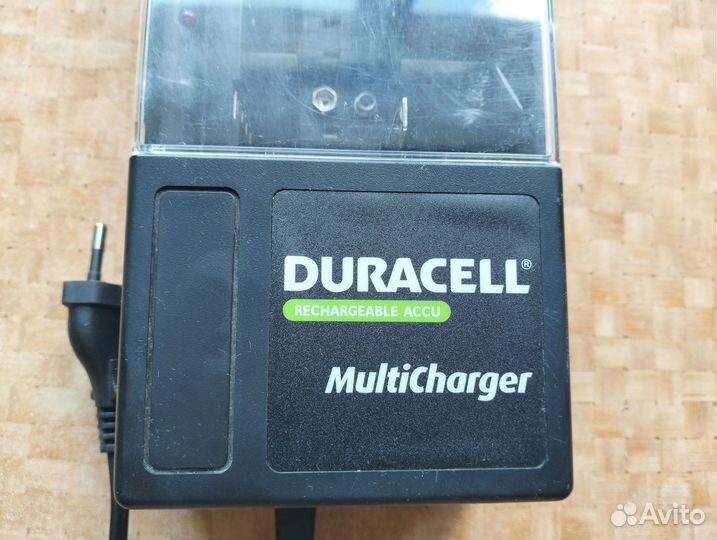 Зарядное устройство Duracell