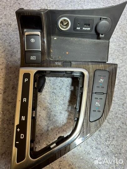 Рамка кулисы АКПП Kia Optima 3 TF G4ND 2014