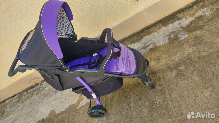 Прогулочная коляска corol