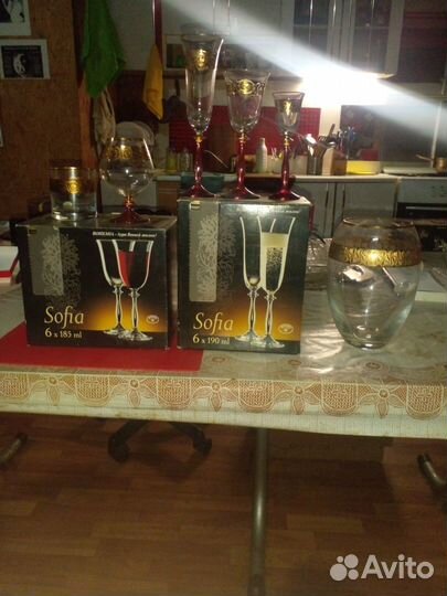 Рюмки, бокалы, стаканы с позолотой Sofia