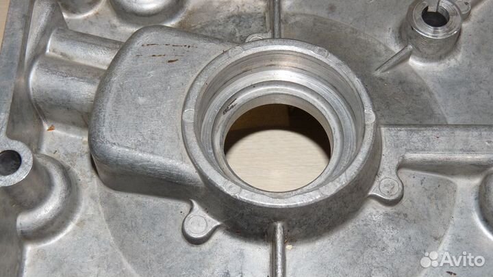 Крышка двигателя для MF70/MF73