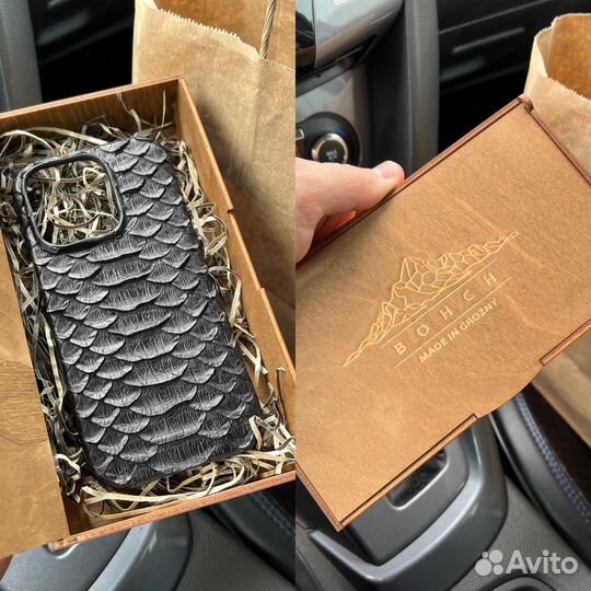 Чехол на iPhone 14 про