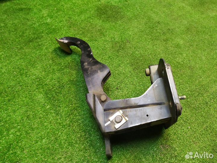 Педаль сцепления Chevrolet Lacetti J200 F14D3 2011