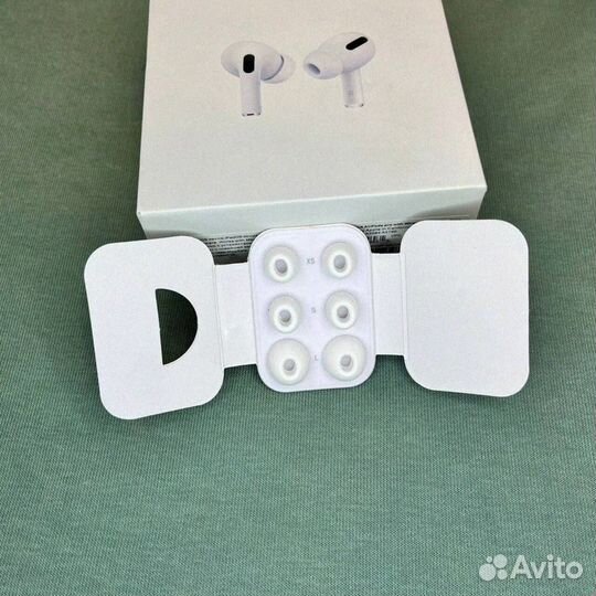 AirPods Pro 2: Ваш звуковой шедевр