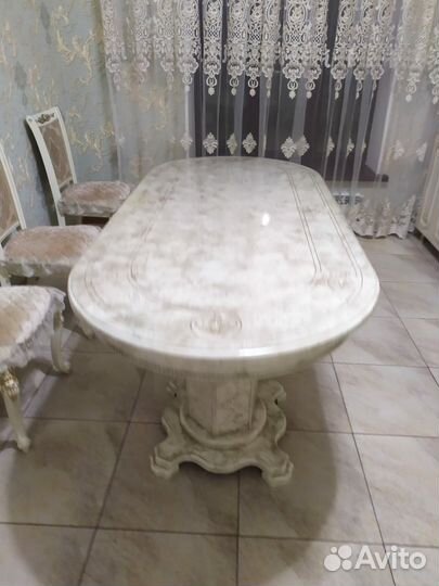 Стол кухонный круглый бу