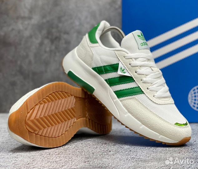 Adidas мужские кроссовки 45 размер 28.5 см