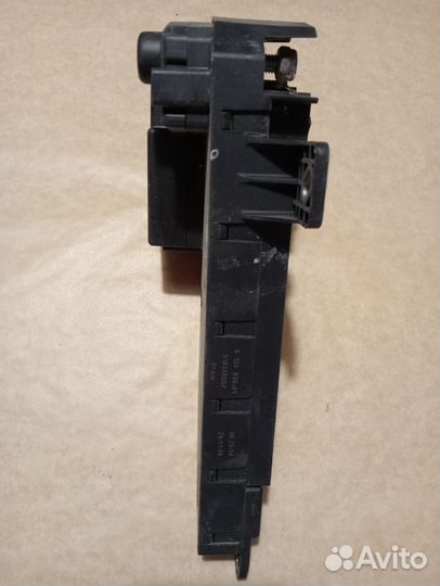 Блок предохранителей BMW 6-series E-63