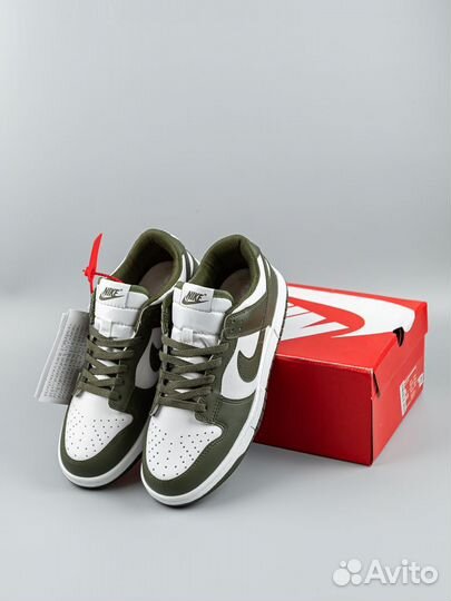 Кроссовки Nike Dunk Low Retro