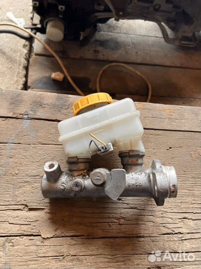 Гтц Без ABS, вм-50 от nissan cedric 34