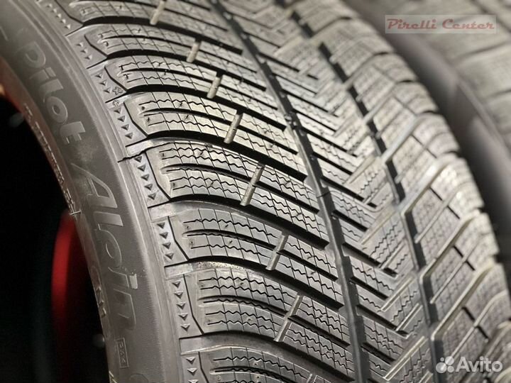 Michelin Pilot Alpin 4 255/40 R20 и 285/35 R20 104V