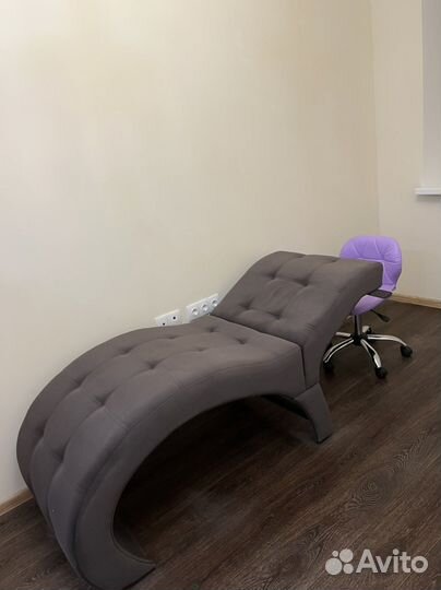 Кушетка для наращивания ресниц