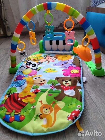 Развивающий коврик с пианино