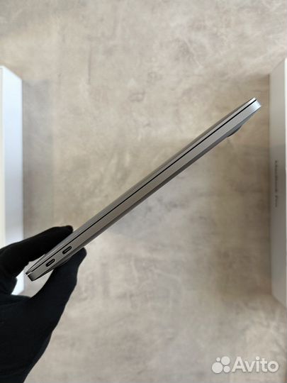 MacBook PRO 13 2017 i5 128GB (Ростест, Чек)