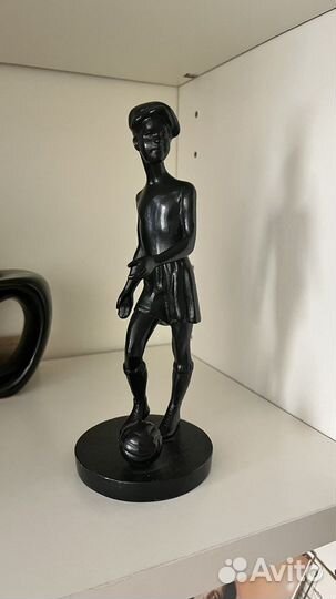 Каслинское литье: Футболист 1988 г