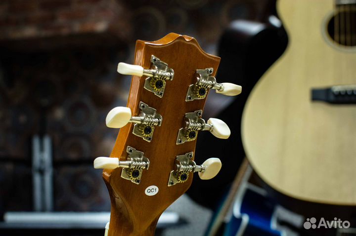 Акустическая гитара Colombo + Аксессуары