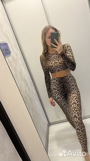 Спортивные костюмы