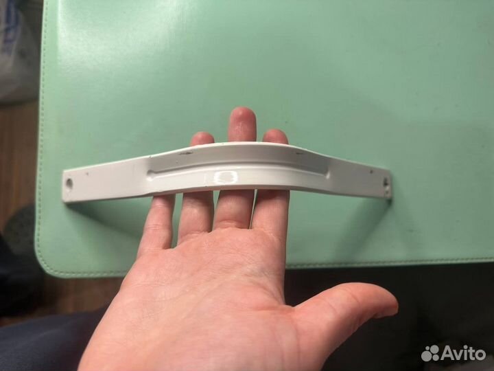 Ленчик Винтек / Bates белый