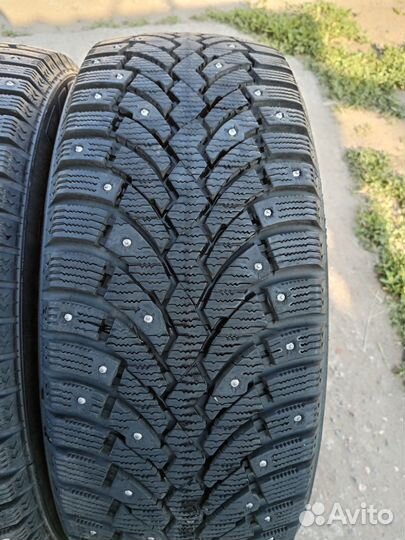 Pirelli Formula Ice 205/60 R16 96T