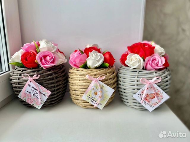 Подарок на 8 марта мыльные розы в кашпо