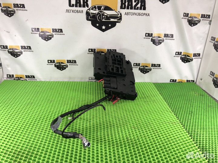 Блок предохранителей Mercedes-Benz E-class