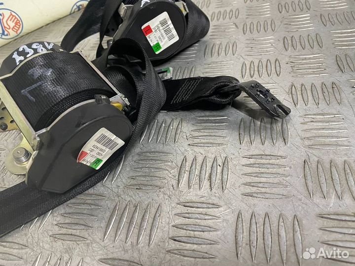 Ремень безопасности Audi A3