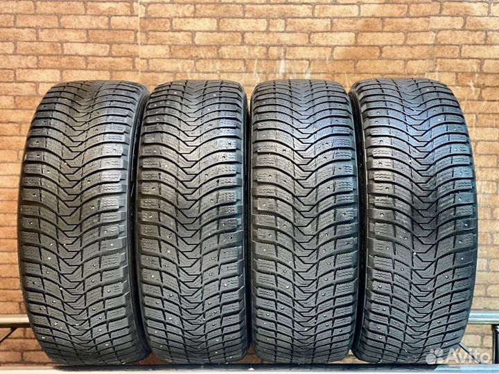 Michelin X-Ice North 3 235/55 R17