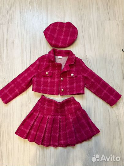 Костюм нарядный для девочки